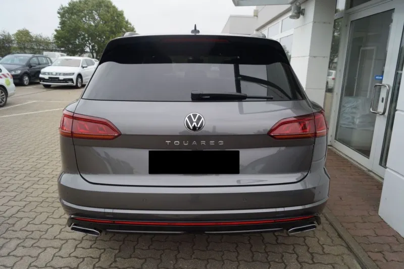 Volkswagen Touareg 3.0TDI V6 4Motion =R-Line= Black Pack Гар Image 2