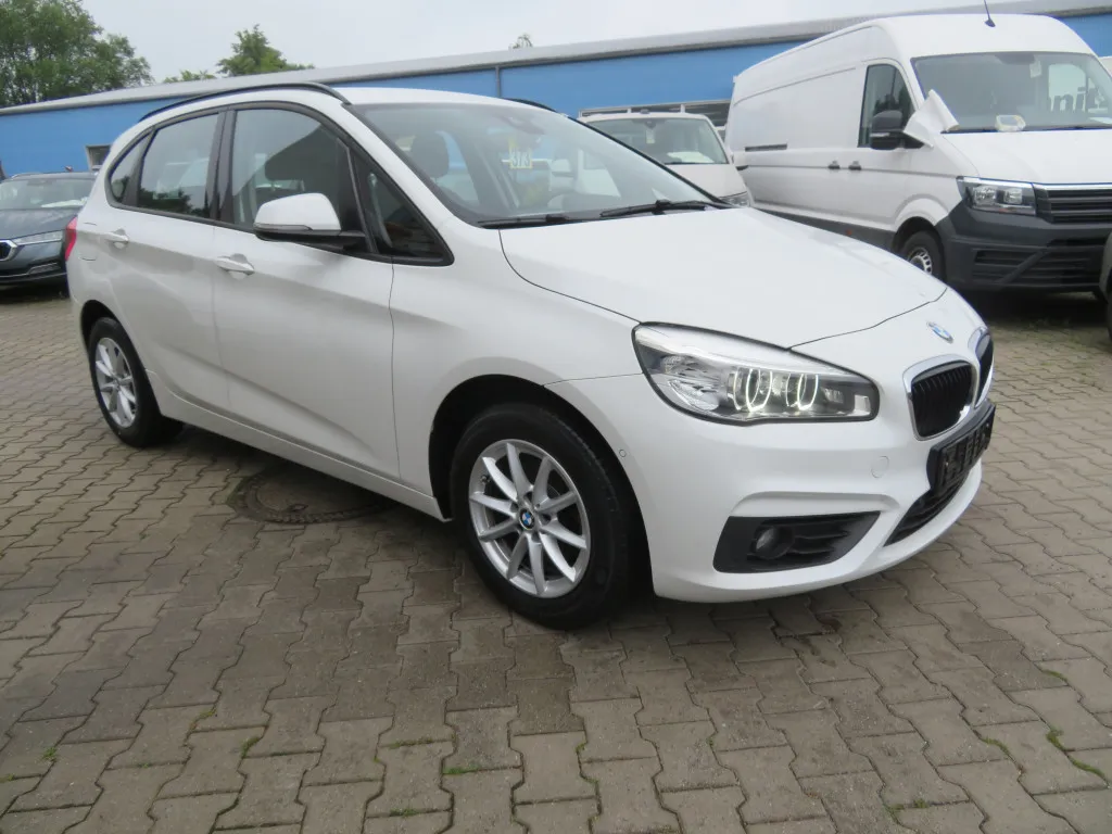 BMW 218 ACTIVE TOURER D ADVANTAGE*NAVI*LED*PDC* Image 3