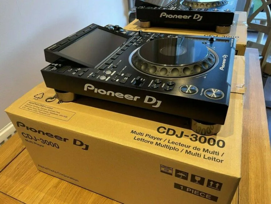  Pioneer CDJ-3000, Pioneer DJ DJM-A9, Pioneer CDJ-2000NXS2, Pioneer DJM-900NXS2, Pioneer DJ DJM-V10-LF , Pioneer DJ DJM-S11, Pioneer  CDJ-TOUR1 , Pioneer DJM-TOUR1 ,  Pioneer DJ OPUS-QUAD, Pioneer DJ XDJ-RX3, Pioneer XDJ-XZ Image 2